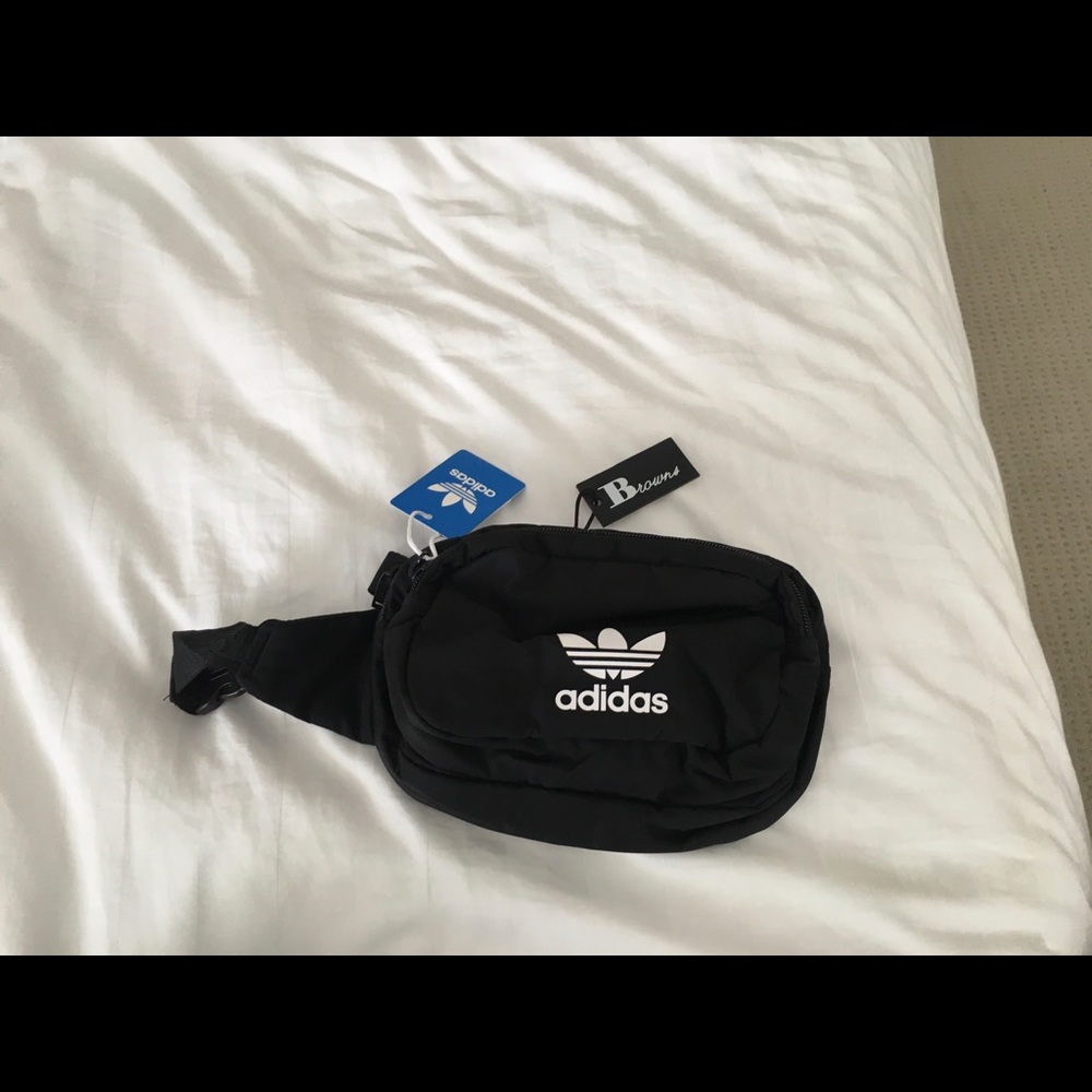 Adidas Fanny Pack BRAND NEW
